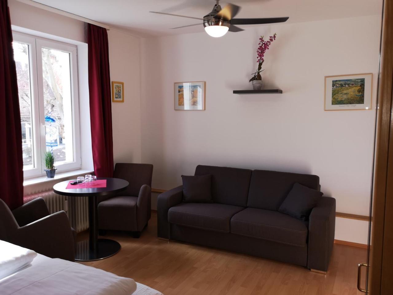 Tuniberg Restaurant Hotel Freiburg im Breisgau Luaran gambar